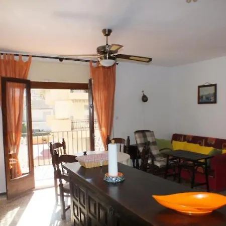 Apartment Sirenas F2 2/3 Personas Cerca De La Playa En - Es-204-37 Roses
